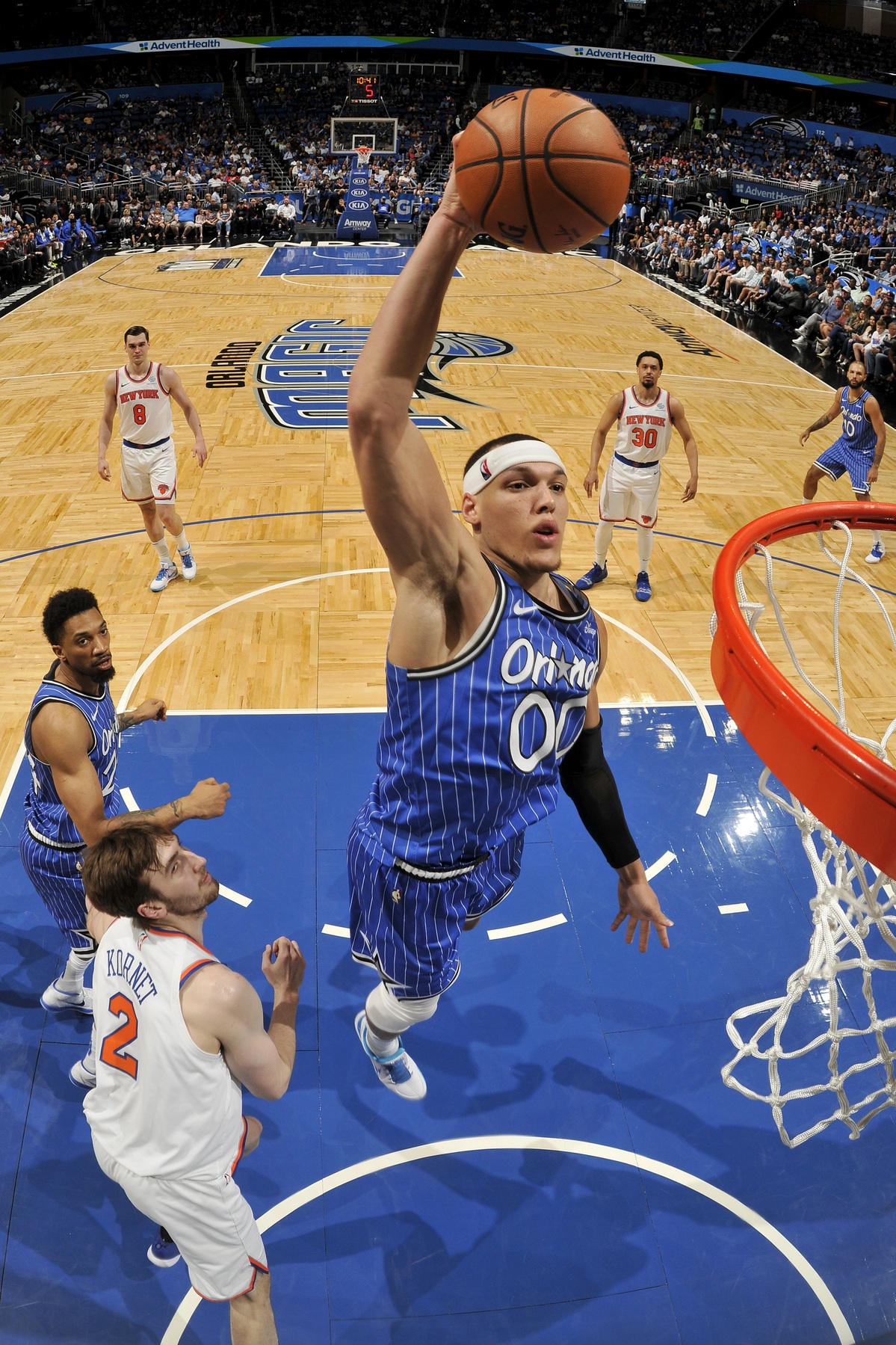 疑是其中最 疑是其中最