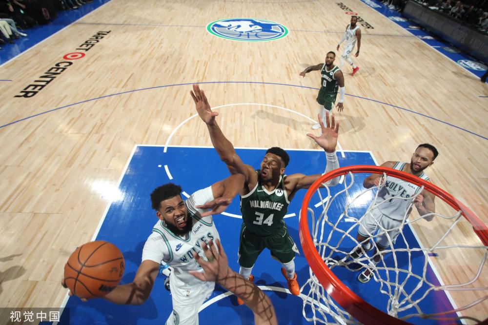 对于球迷和 对于球迷和